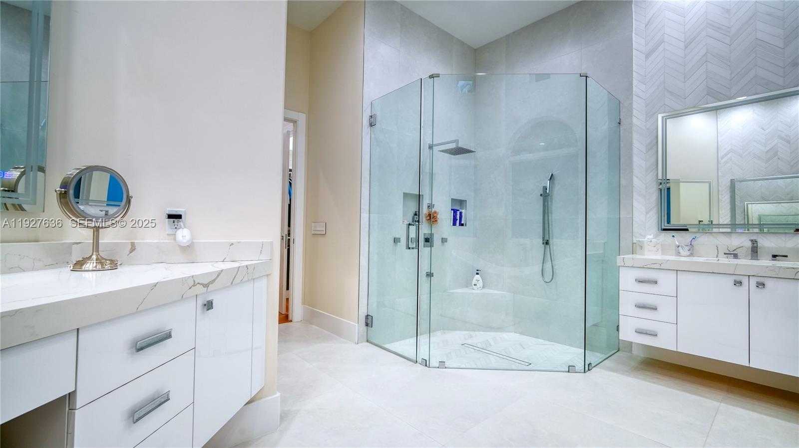 Small Image of 10921 HAWKS VISTA ST, Plantation Number 55