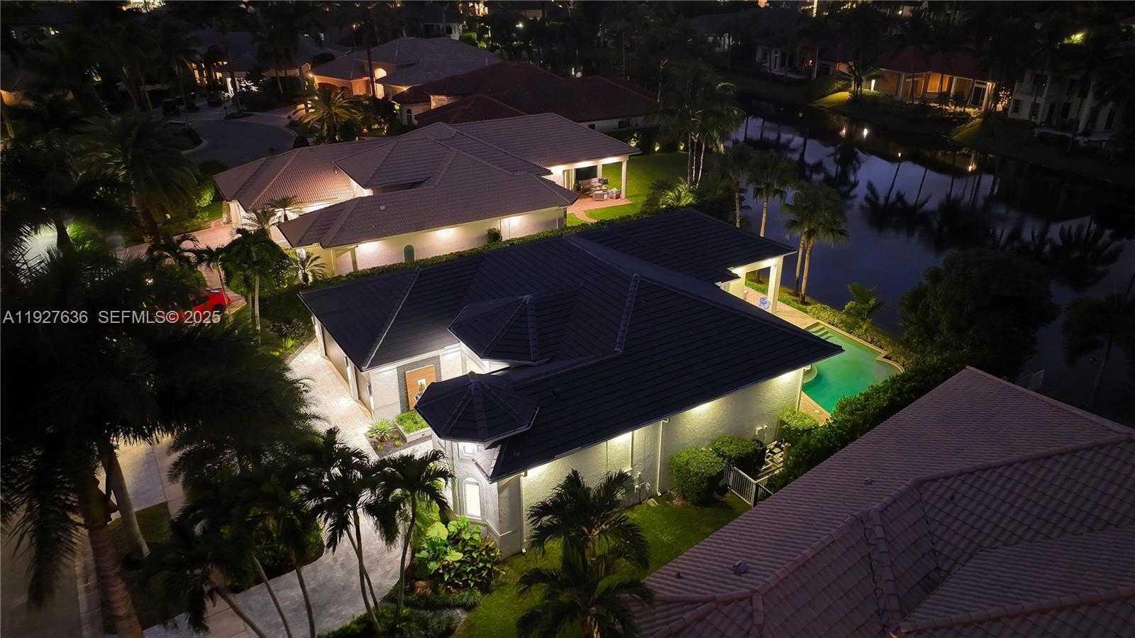 Small Image of 10921 HAWKS VISTA ST, Plantation Number 8