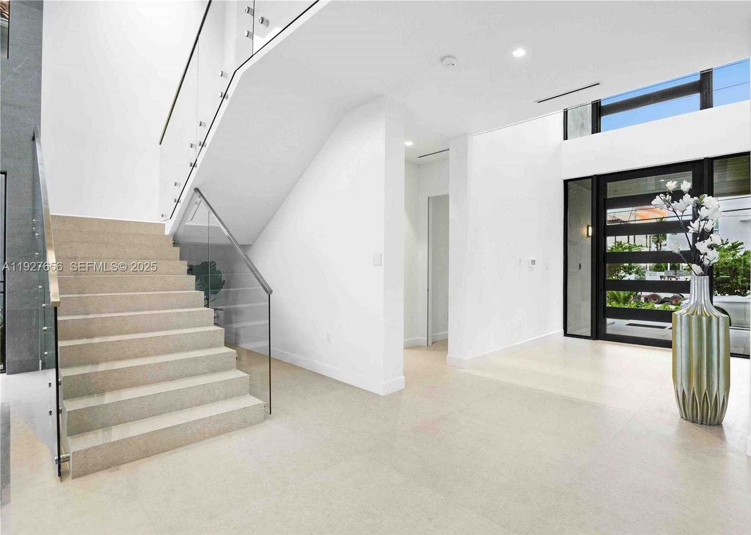 Small Image of 1537 SOUTH EAST 13TH ST, Fort Lauderdale Number 7