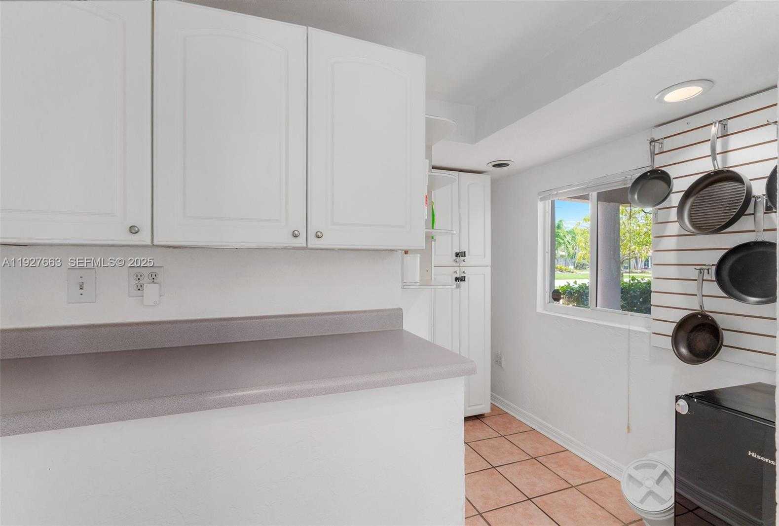 Small Image of 2837 NORTH EAST 17TH AVE, Wilton Manors Number 41