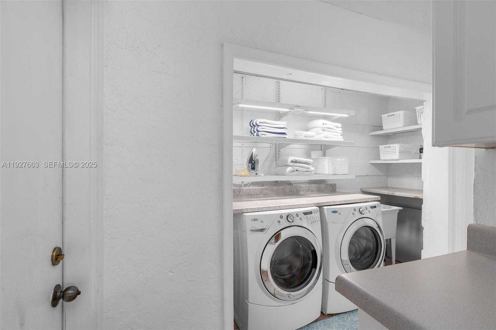 Small Image of 2837 NORTH EAST 17TH AVE, Wilton Manors Number 42