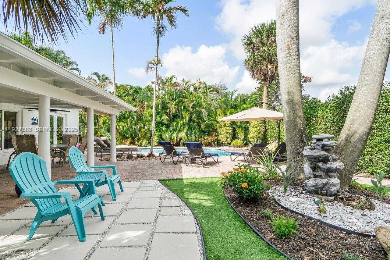 Small Image of 2837 NORTH EAST 17TH AVE, Wilton Manors Number 9