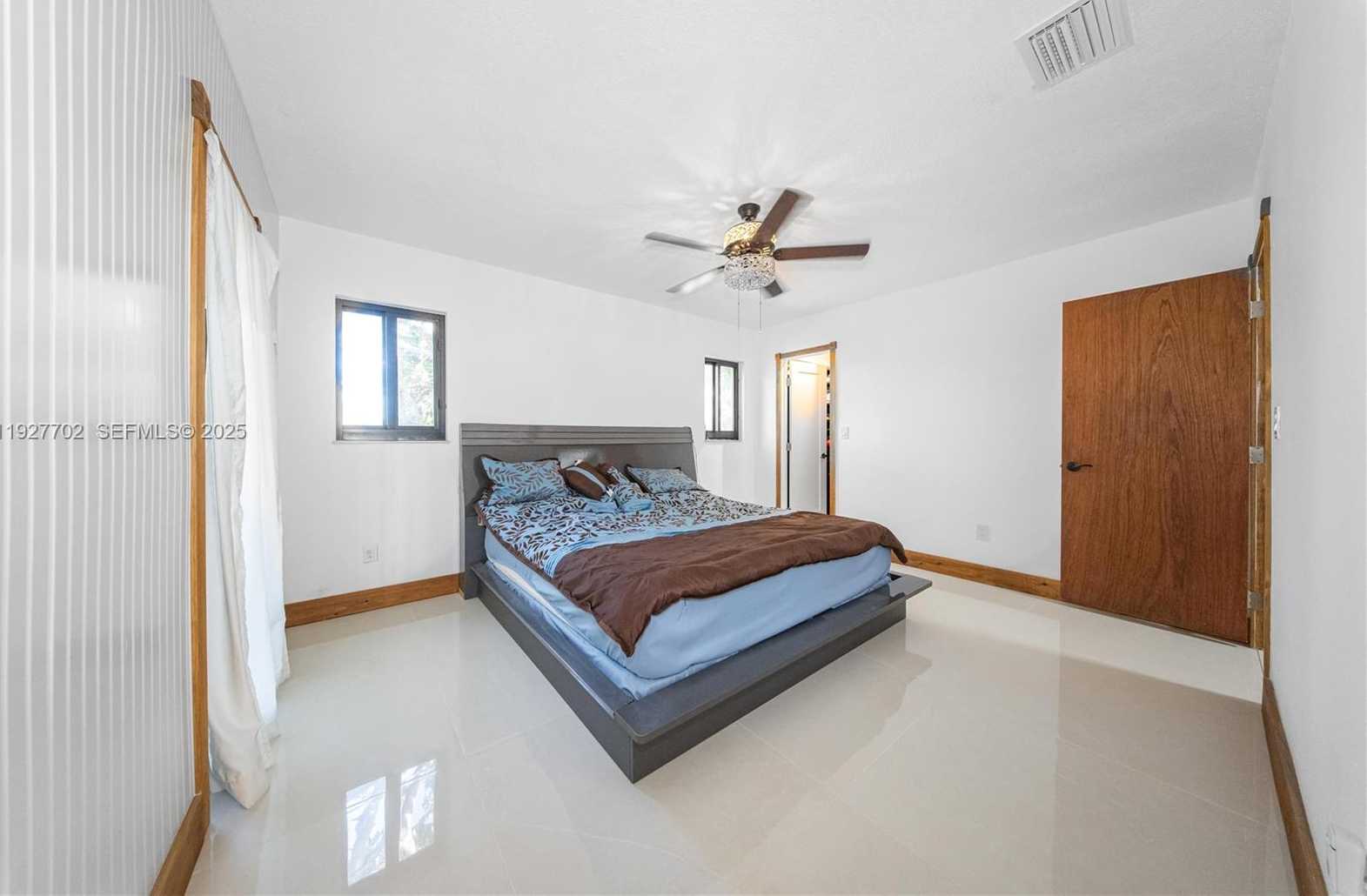 Small Image of 12900 SOUTH WEST 202ND AVE, Miami Number 18