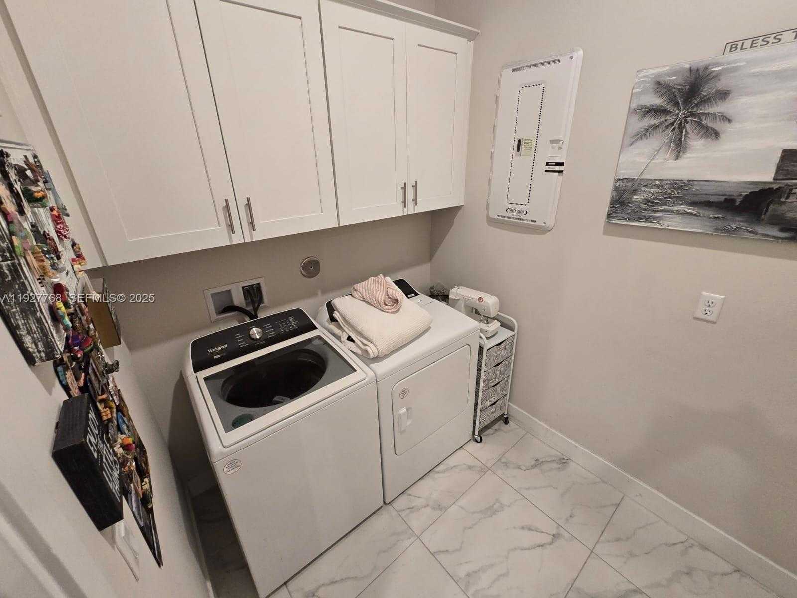 Small Image of 7959 LIBERTY WAY, Parkland Number 59