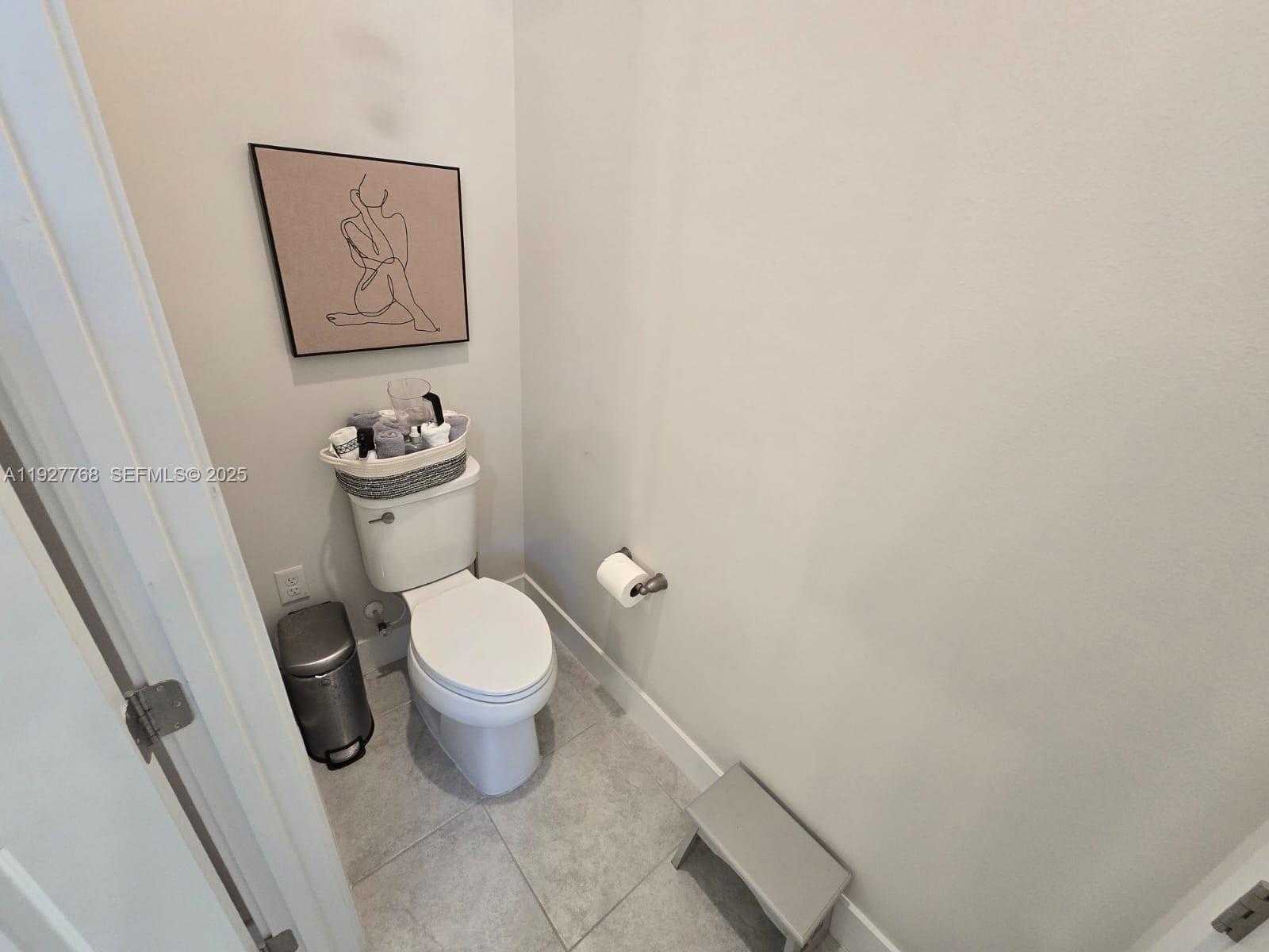 Small Image of 7959 LIBERTY WAY, Parkland Number 66