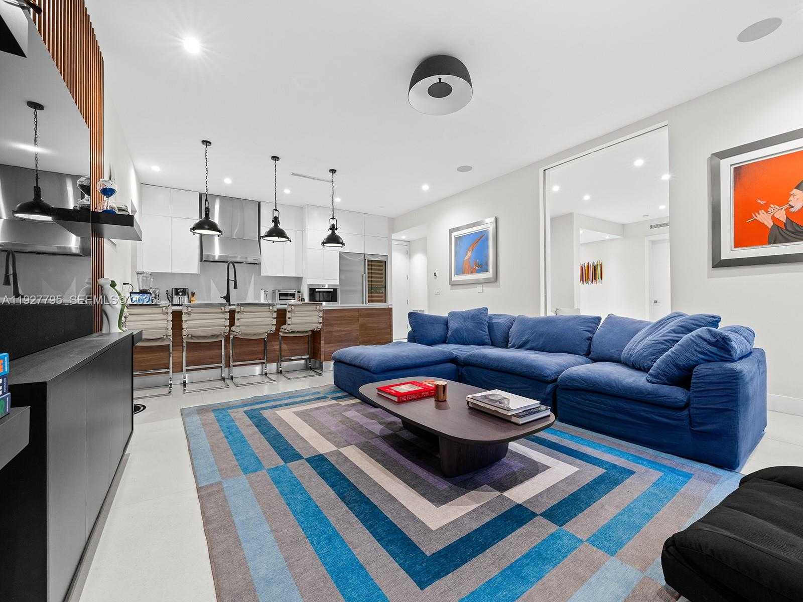 Small Image of 1760 CHUCUNANTAH RD, Miami Number 8