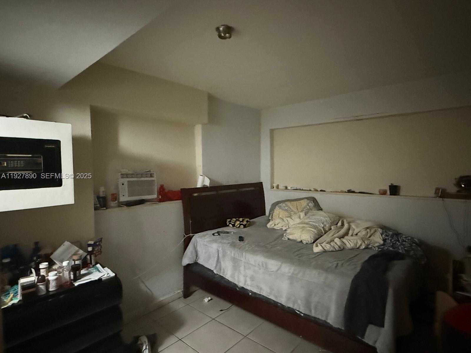 Small Image of 3090 NORTH WEST 33RD ST, Miami Number 12