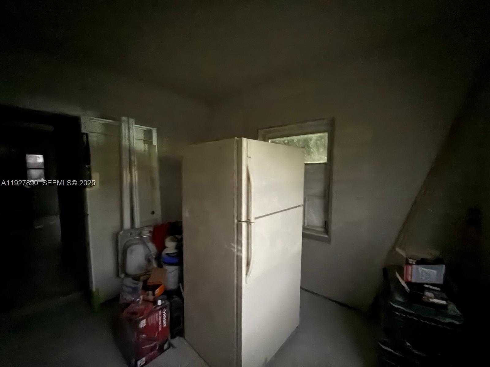 Small Image of 3090 NORTH WEST 33RD ST, Miami Number 13