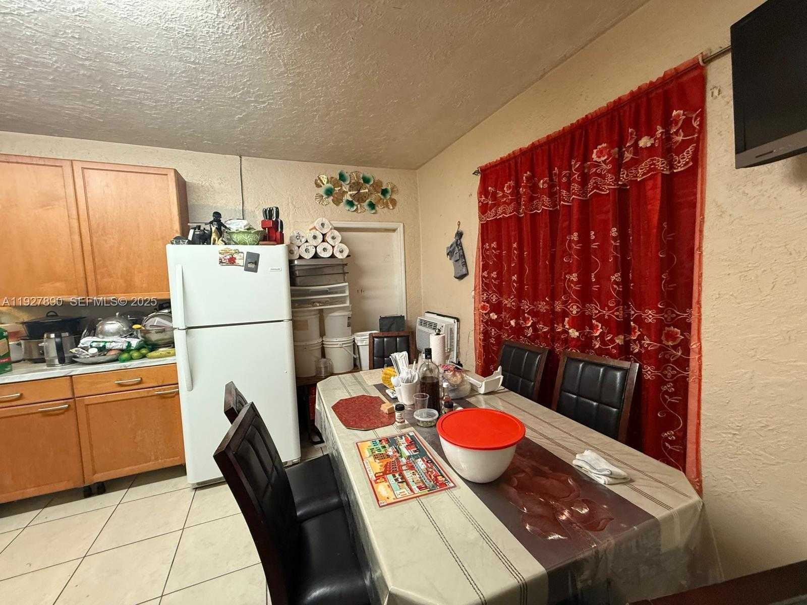 Small Image of 3090 NORTH WEST 33RD ST, Miami Number 8