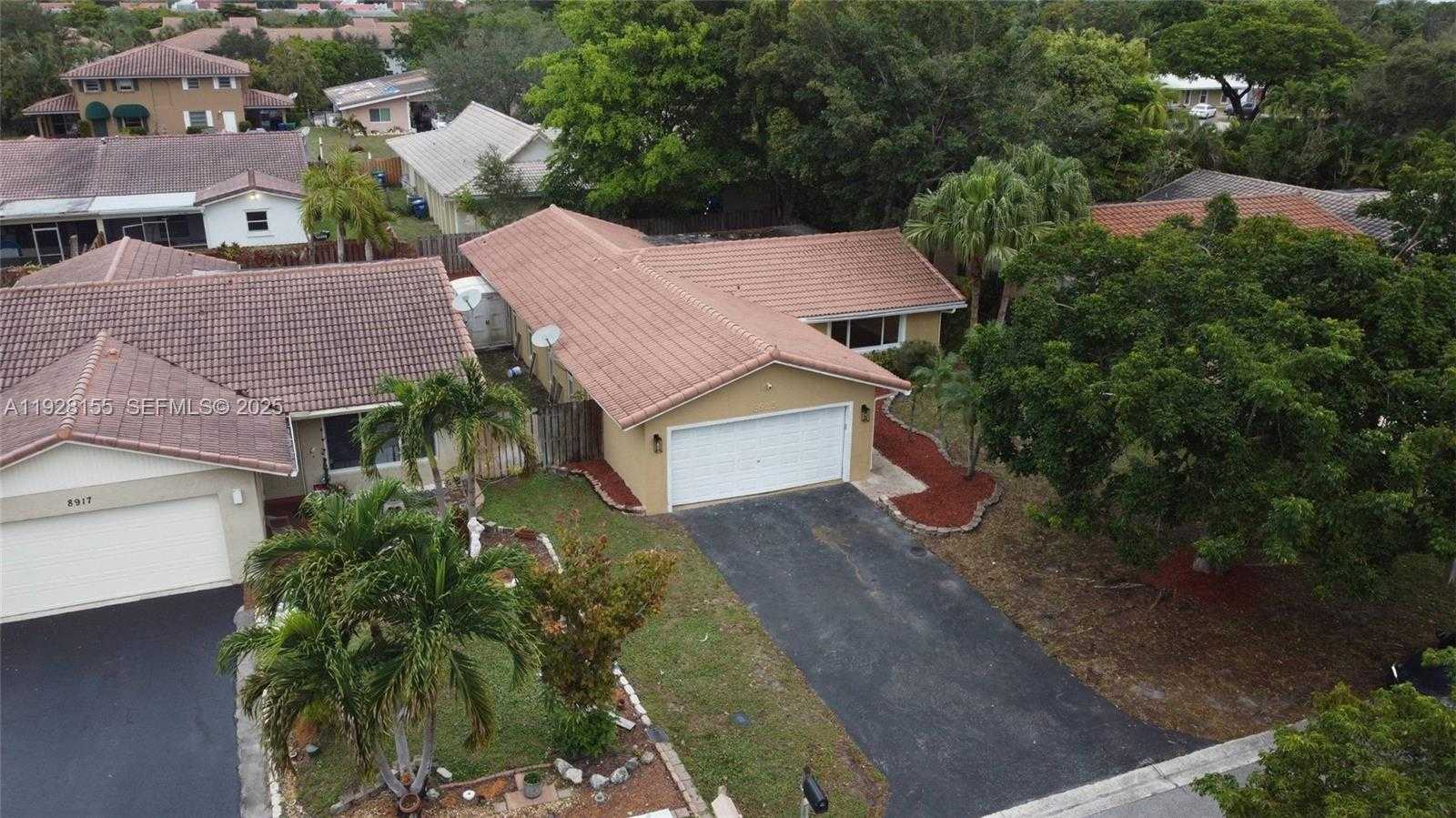 Small Image of 8915 NORTH WEST 26TH CT, Coral Springs Number 2