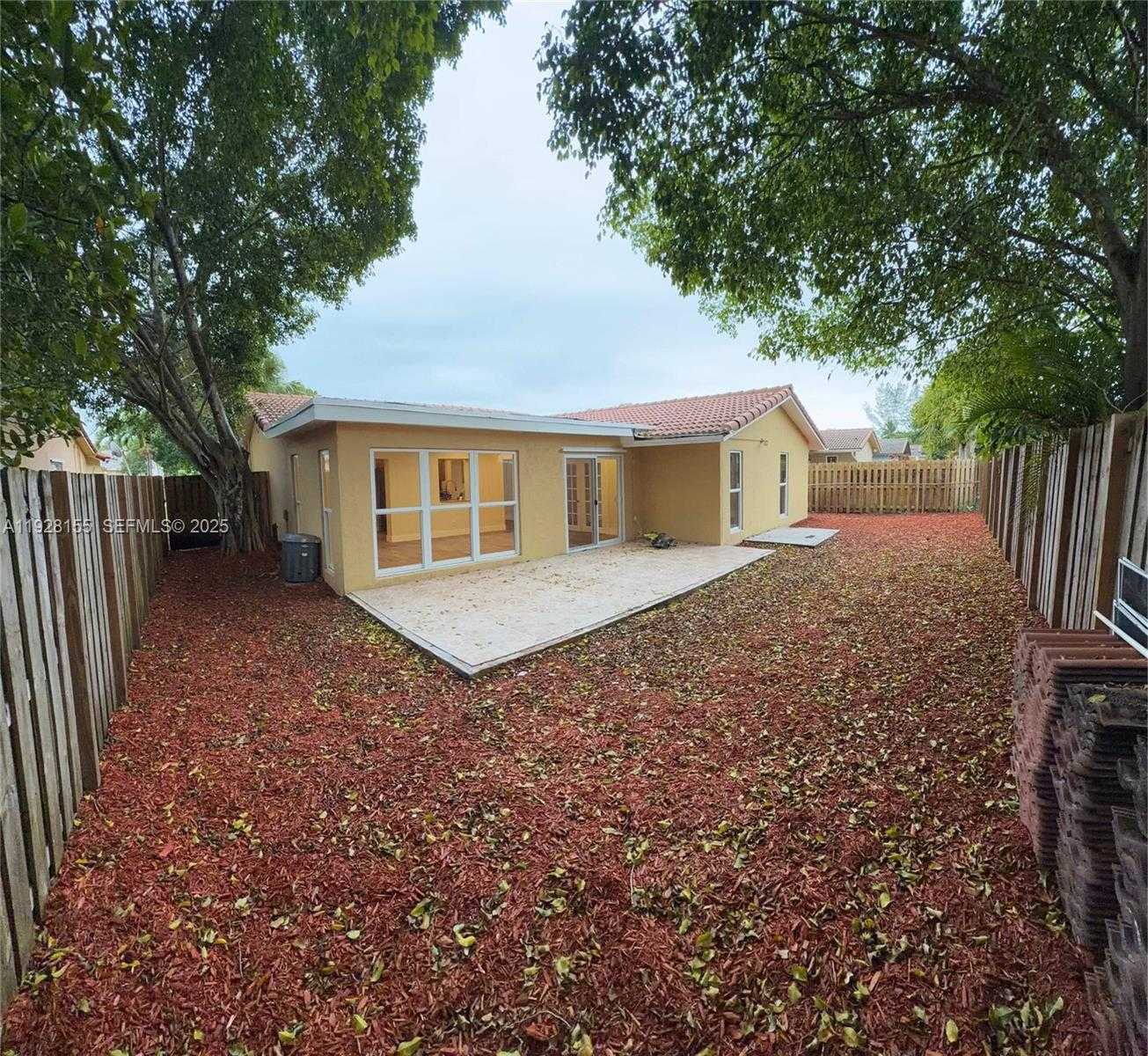 Small Image of 8915 NORTH WEST 26TH CT, Coral Springs Number 4