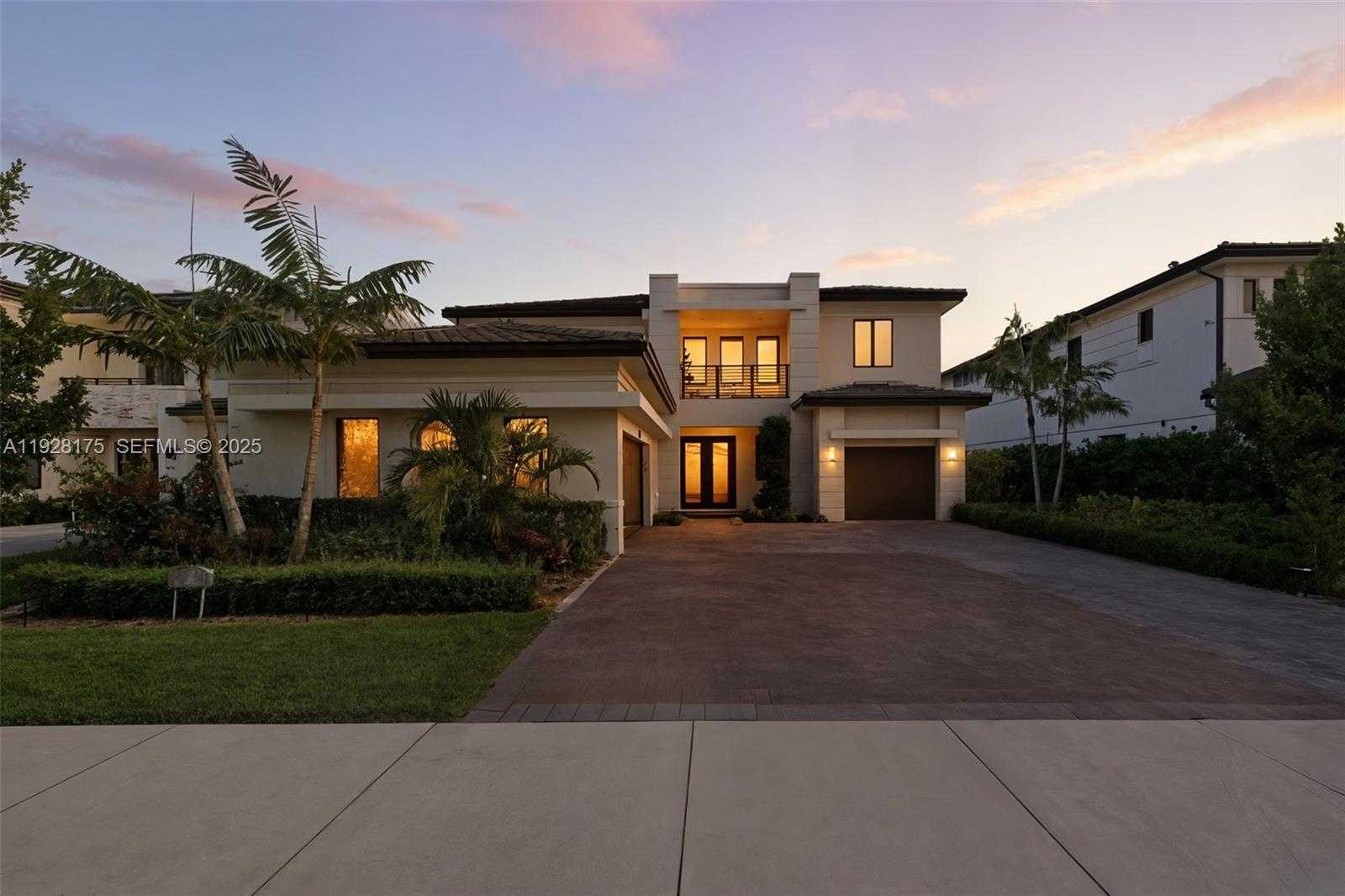 Imagen de Pequeño Objeto