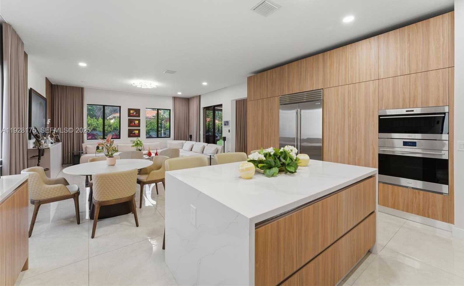 Imagen de Pequeño Objeto