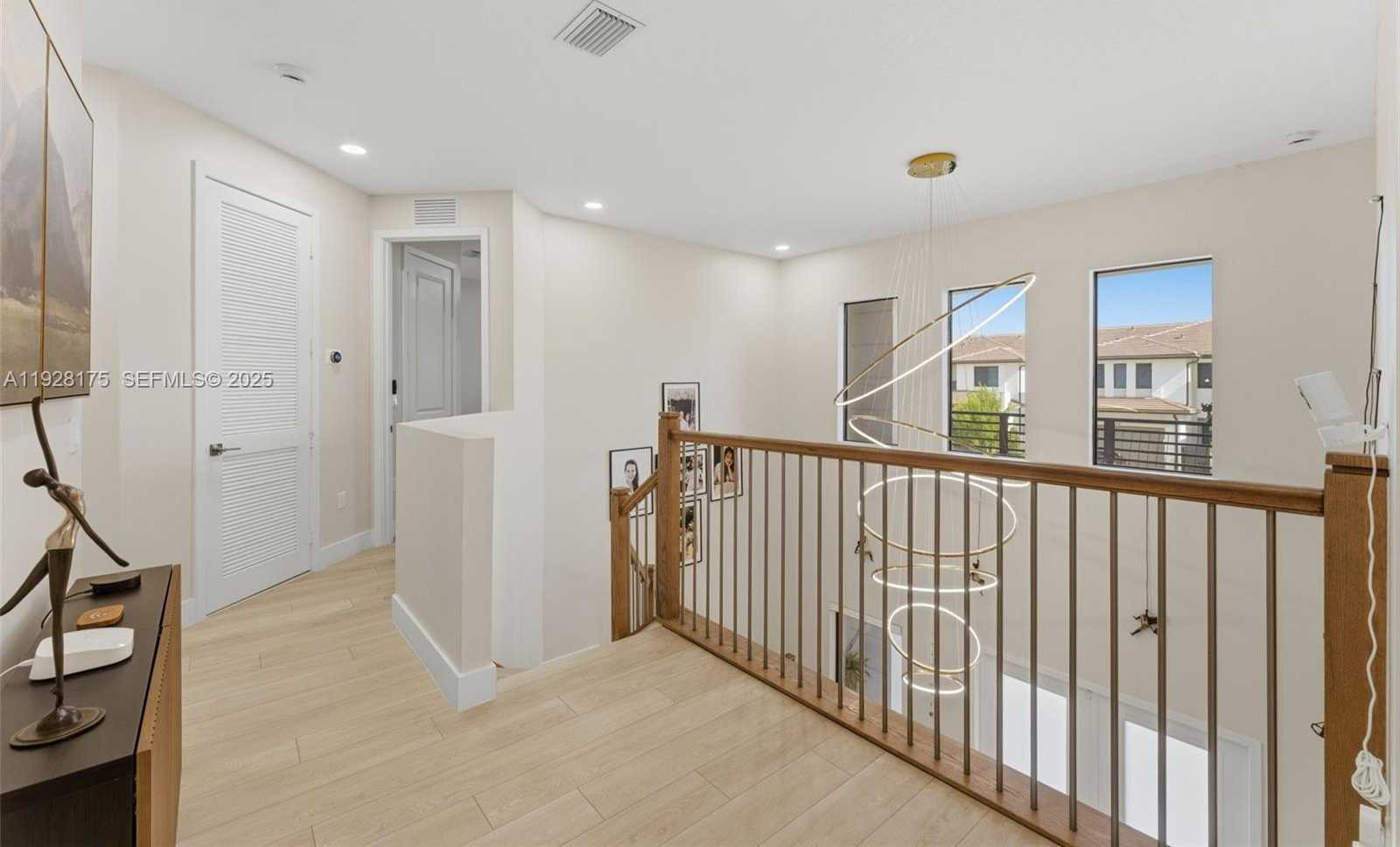 Imagen de Pequeño Objeto