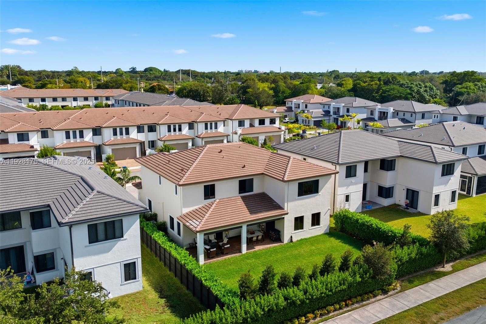 Imagen de Pequeño Objeto