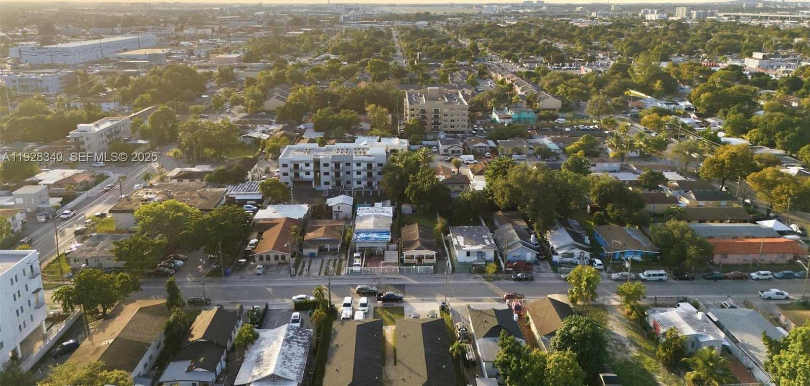 Small Image of 2642 NORTH WEST 24TH AVE, Miami Number 11