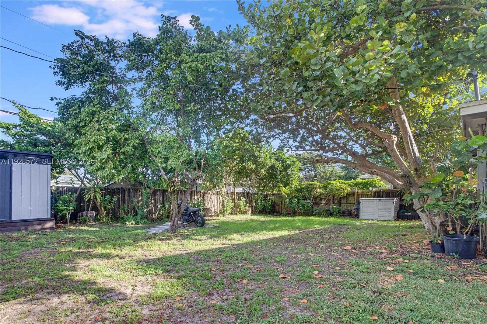 Small Image of 931 SOUTH WEST 29TH ST, Fort Lauderdale Number 7