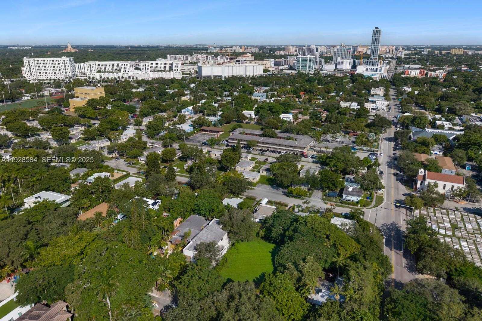 Imagen de Pequeño Objeto