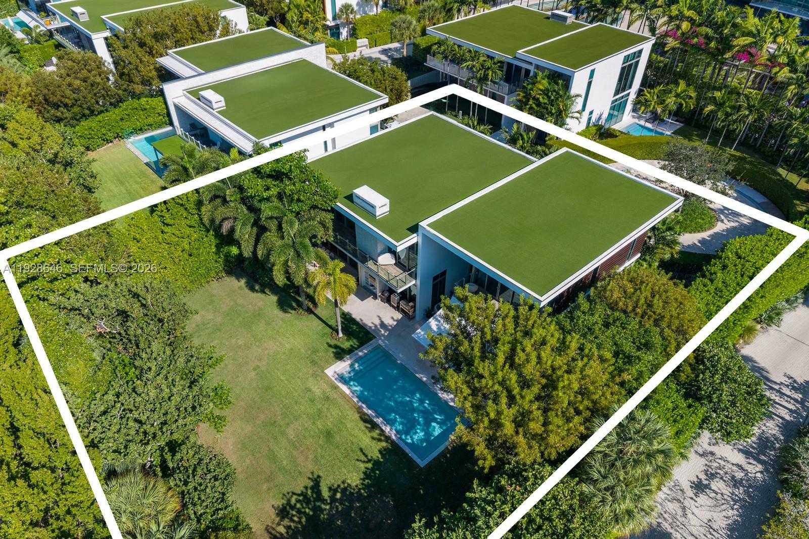 Small Image of 111 REEF LN, Key Biscayne Number 2