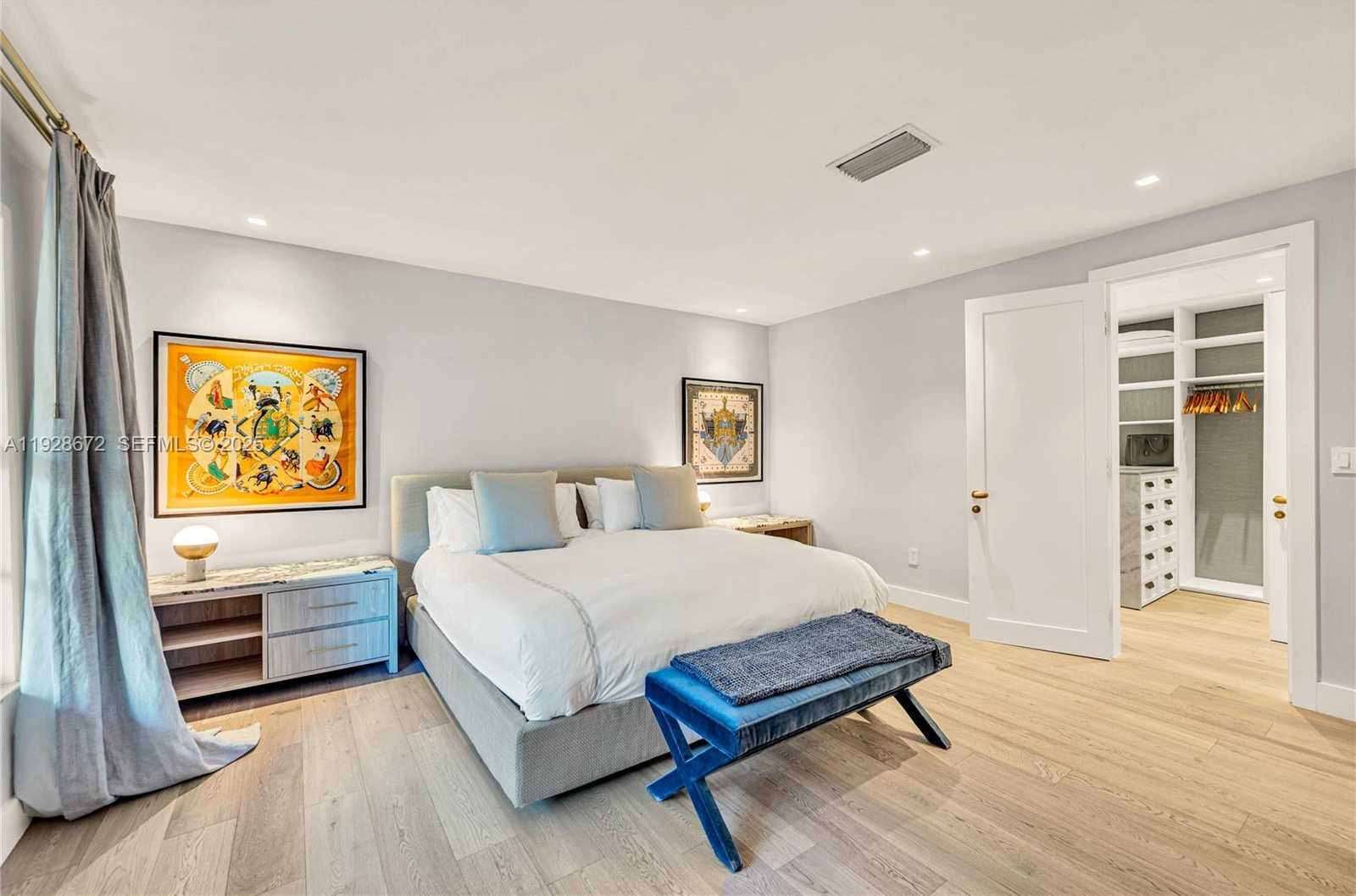 Imagen de Pequeño Objeto