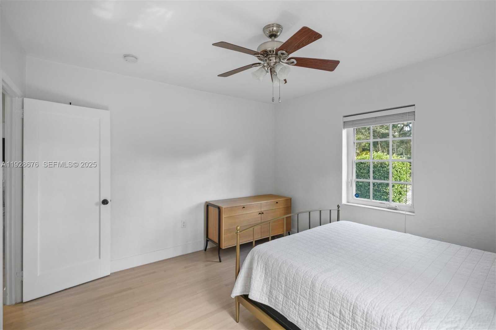 Small Image of 9500 NORTH MIAMI AVE, Miami Shores Number 17