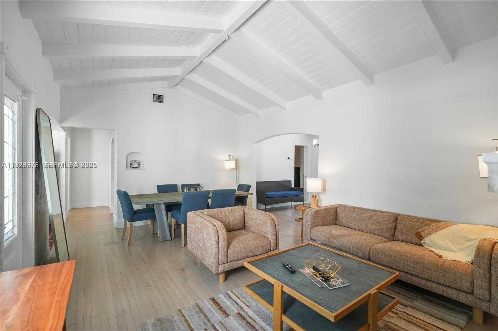 Small Image of 9500 NORTH MIAMI AVE, Miami Shores Number 24