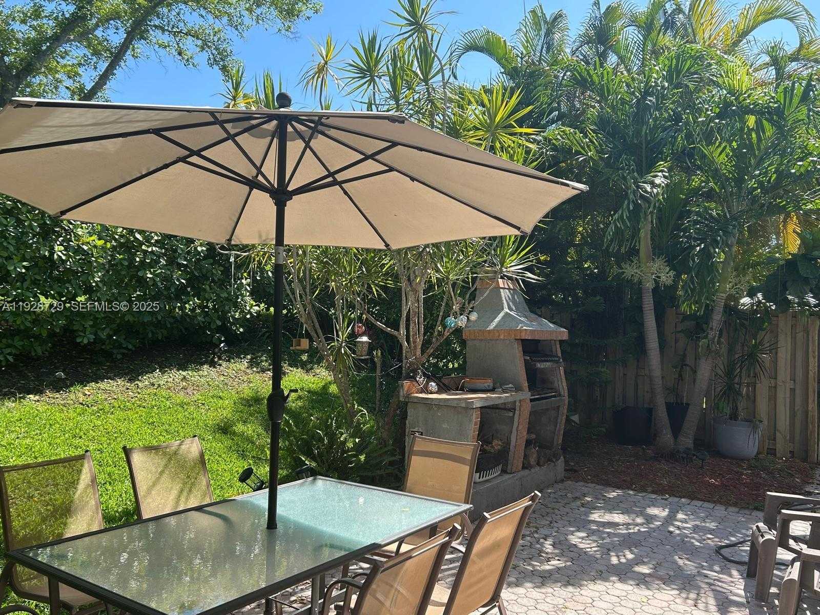 Small Image of 11308 NORTH WEST 58TH TER, Doral Number 22