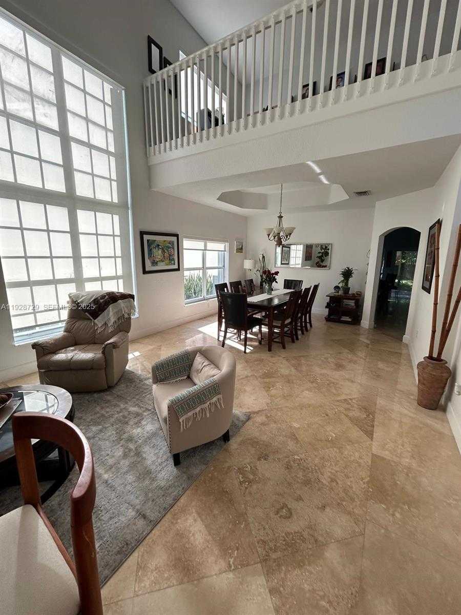 Small Image of 11308 NORTH WEST 58TH TER, Doral Number 5