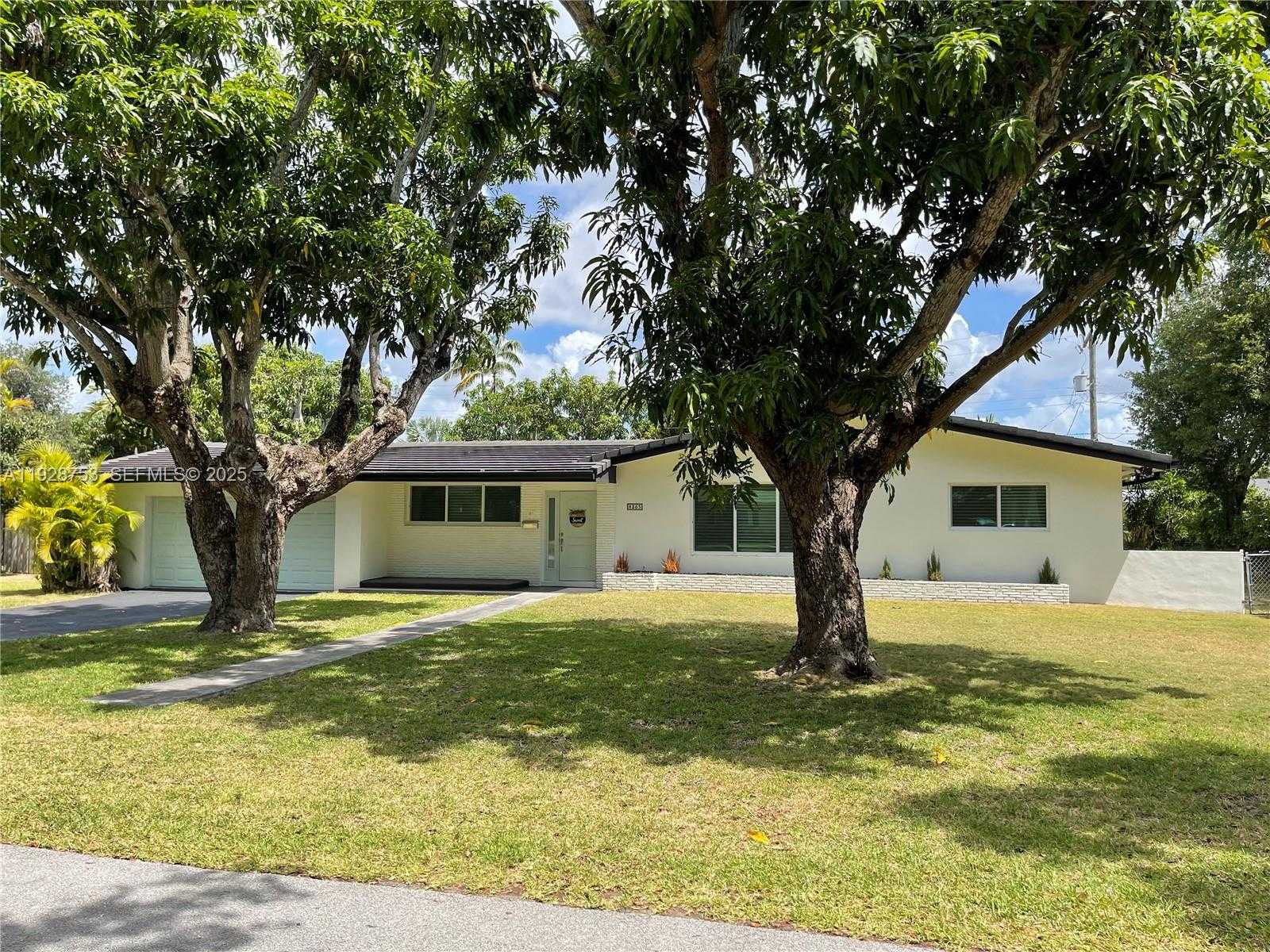 Imagen de Pequeño Objeto