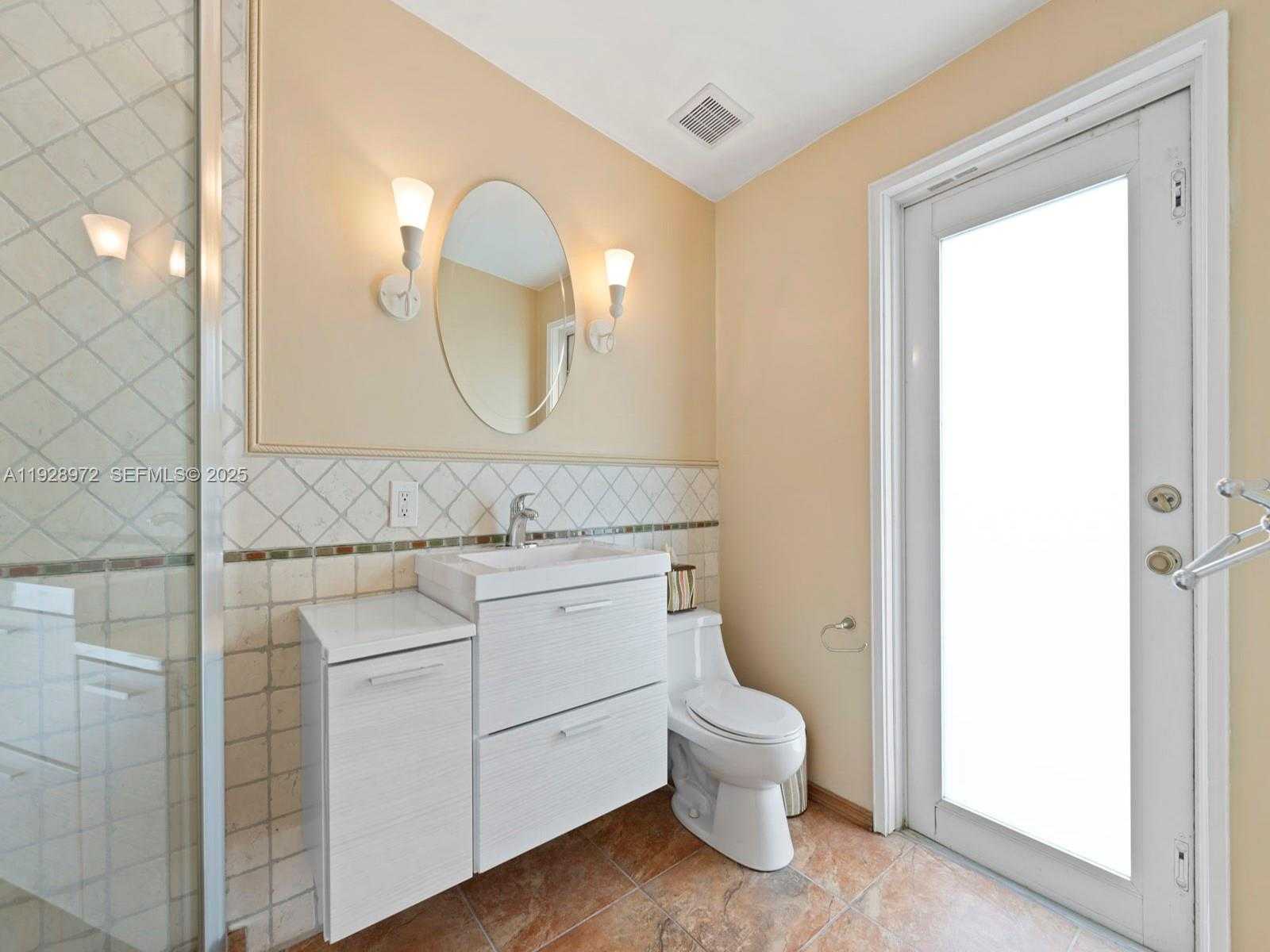 Small Image of 2133 SOUTH WEST 1ST CT, Fort Lauderdale Number 17