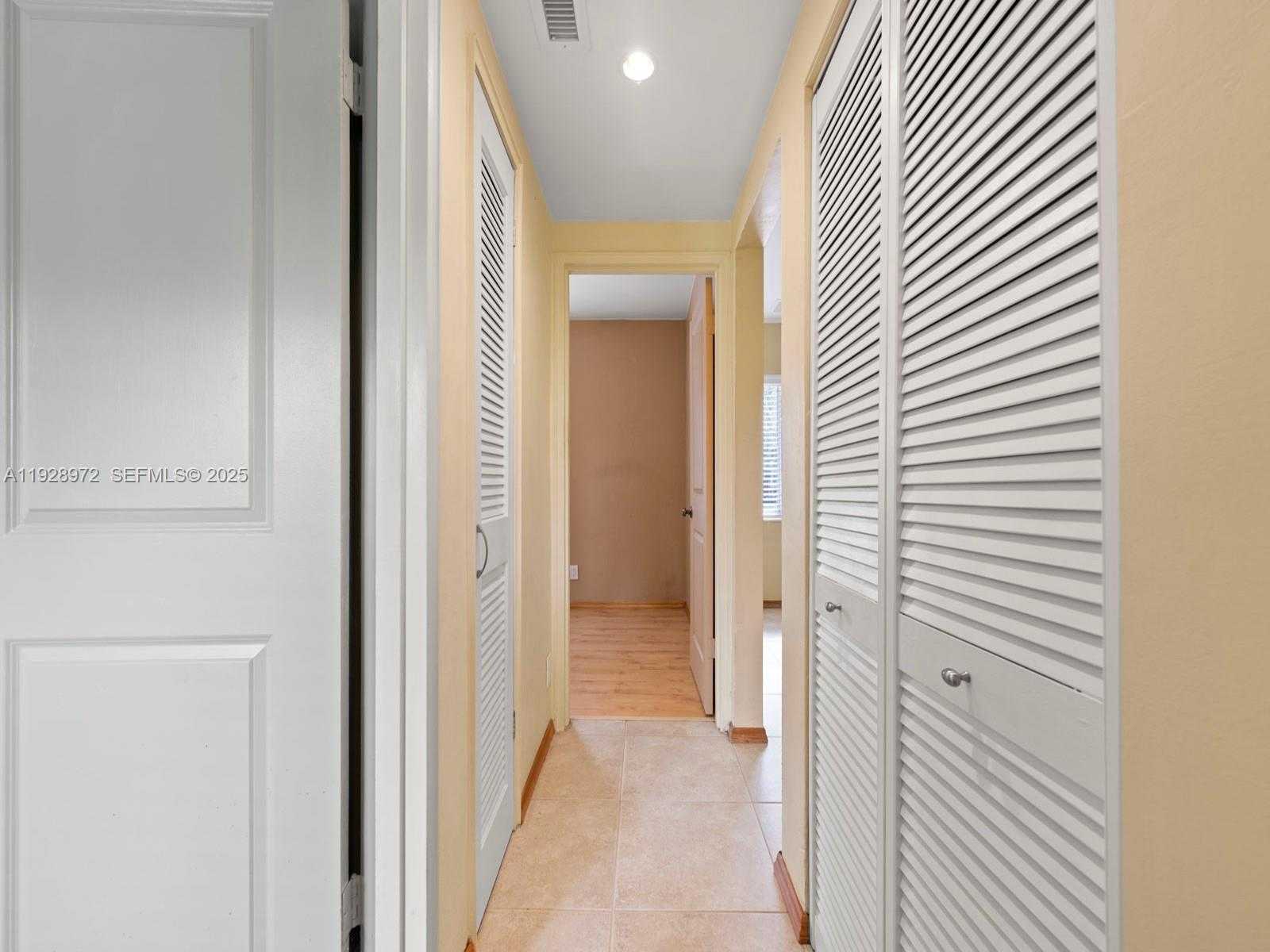 Small Image of 2133 SOUTH WEST 1ST CT, Fort Lauderdale Number 21