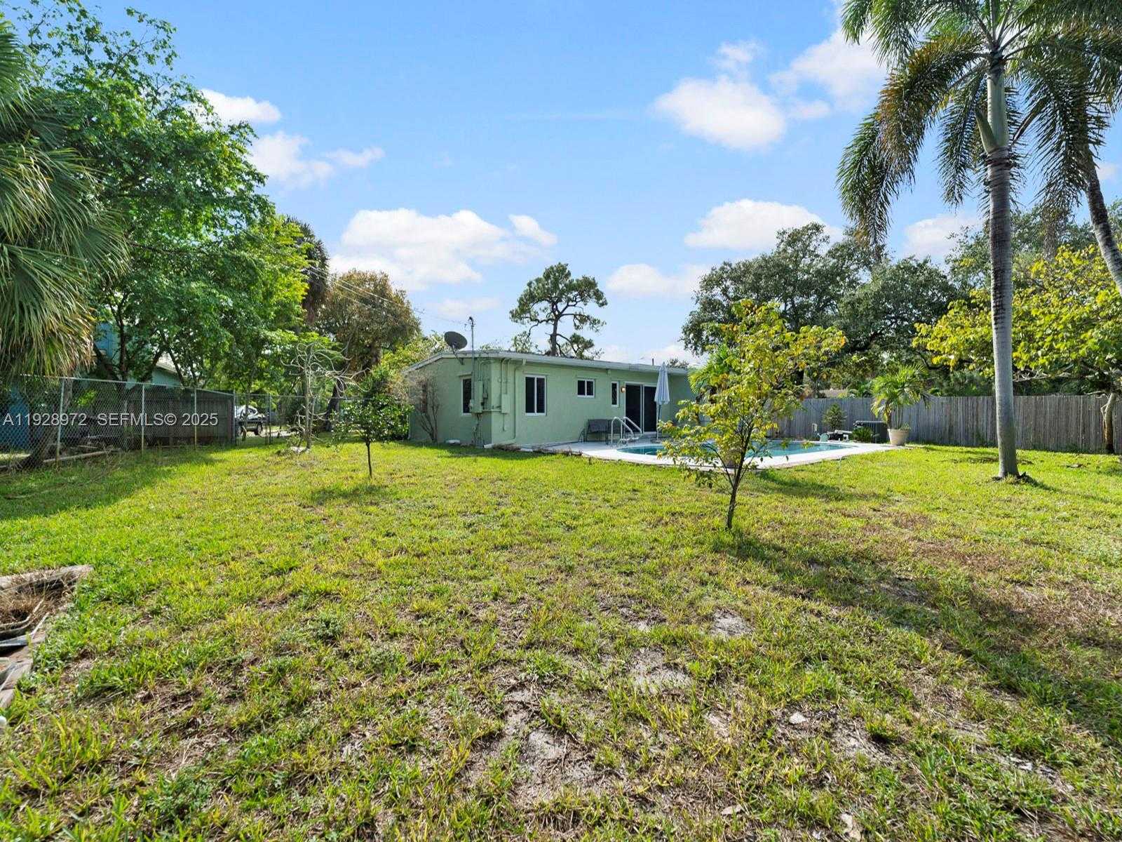 Small Image of 2133 SOUTH WEST 1ST CT, Fort Lauderdale Number 32