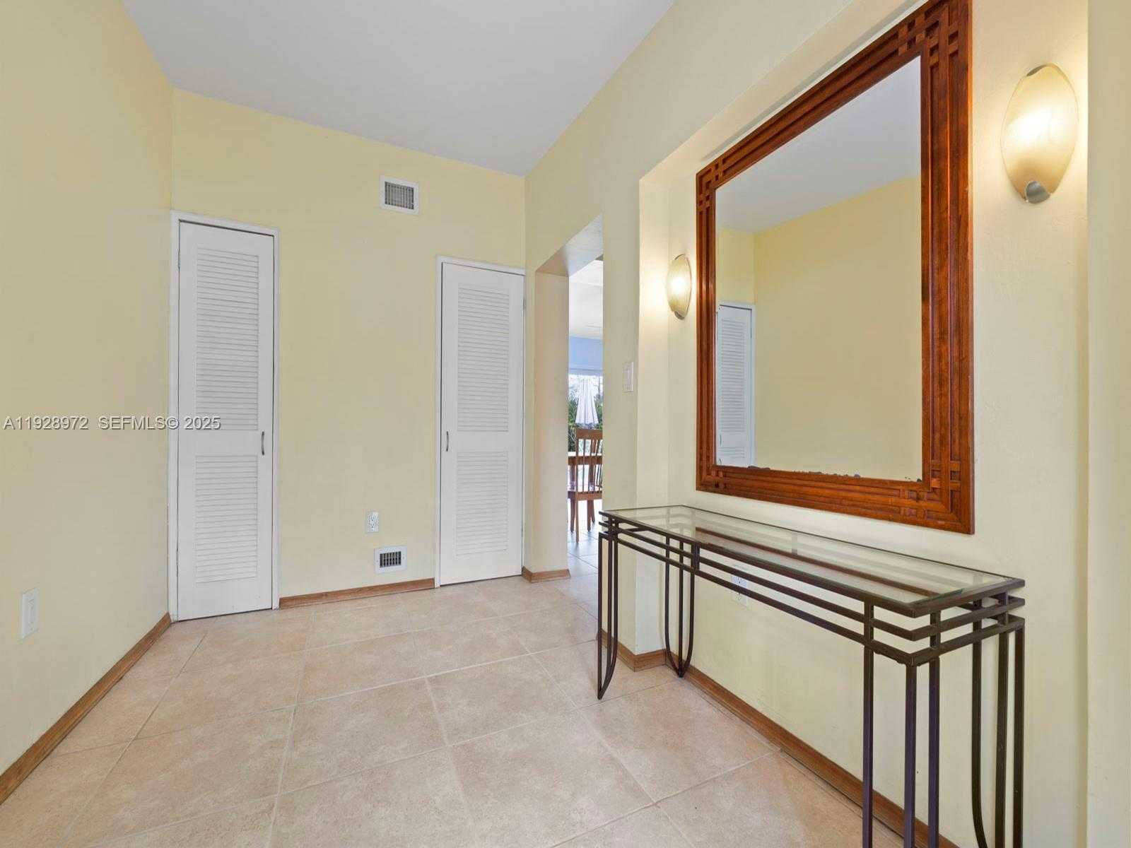Small Image of 2133 SOUTH WEST 1ST CT, Fort Lauderdale Number 4