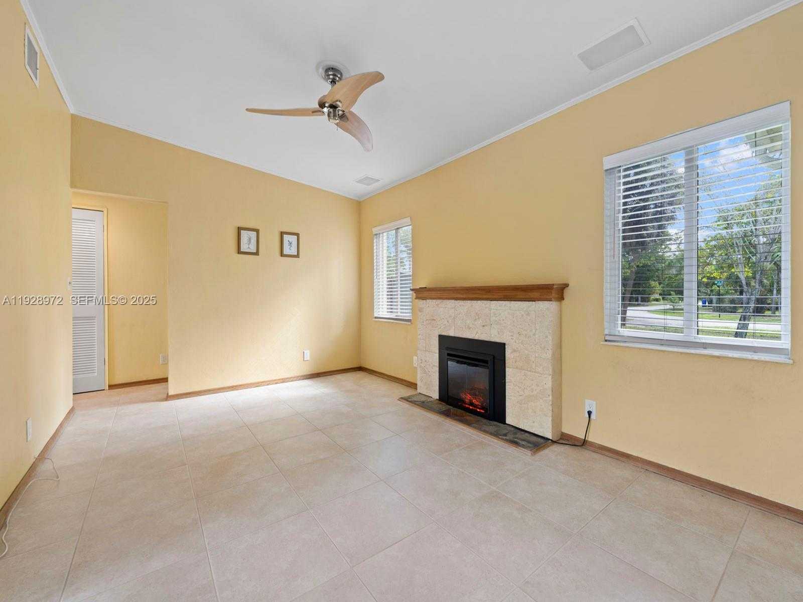 Small Image of 2133 SOUTH WEST 1ST CT, Fort Lauderdale Number 6