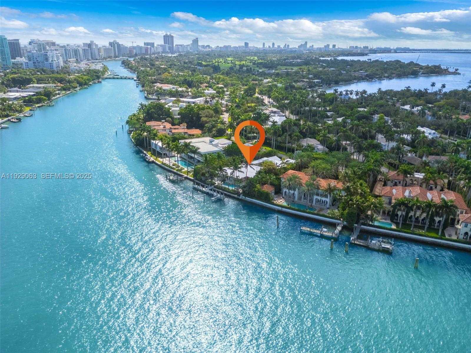 Small Image of 84 LA GORCE CIR, Miami Beach Number 6