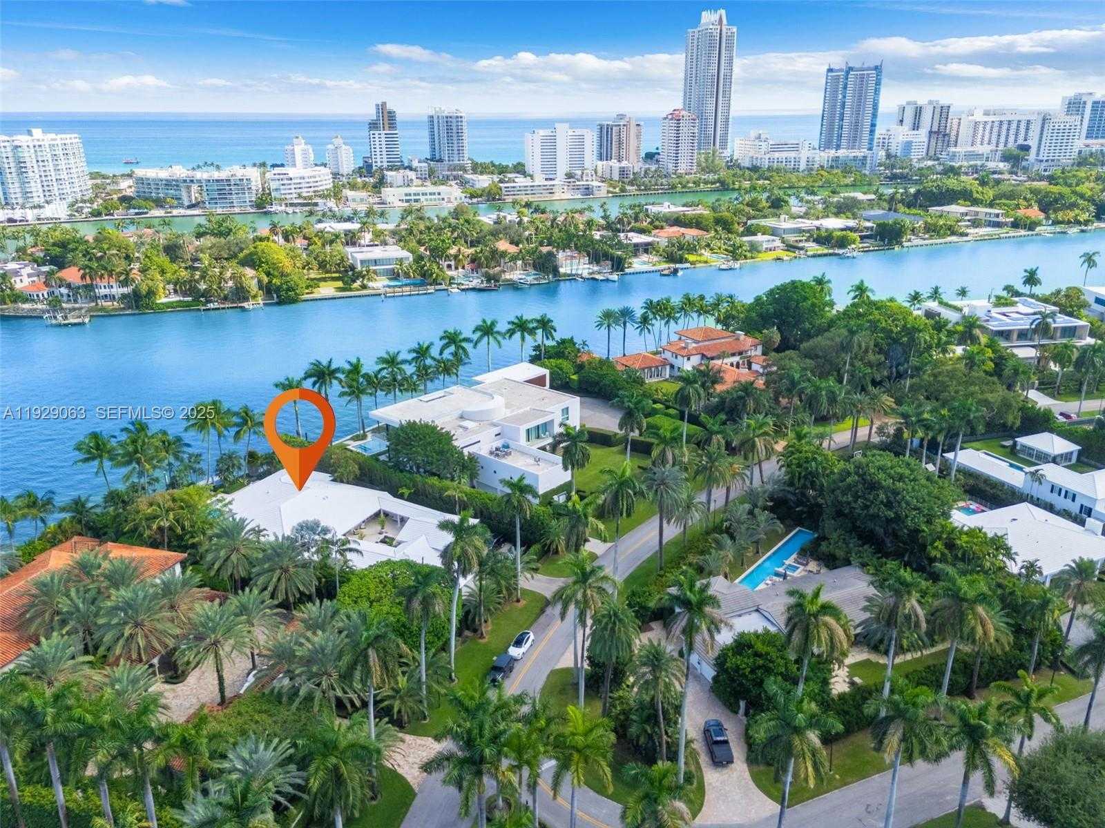 Small Image of 84 LA GORCE CIR, Miami Beach Number 7