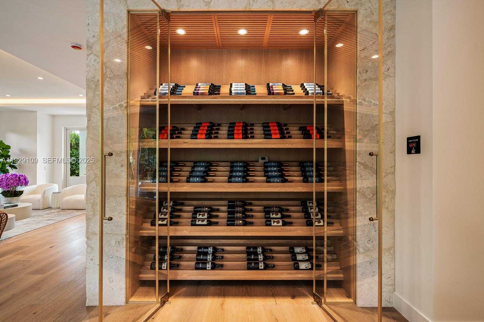 Imagen de Pequeño Objeto