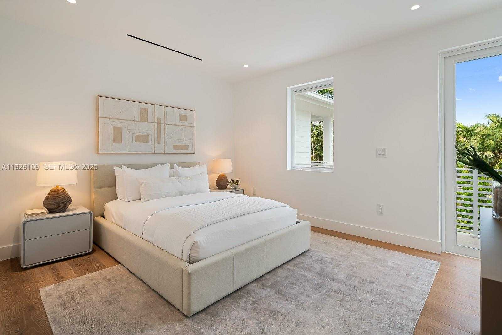 Imagen de Pequeño Objeto