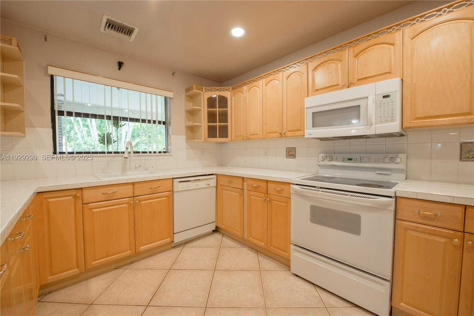 Small Image of 27111 SOUTH WEST 155TH AVE, Homestead Number 21