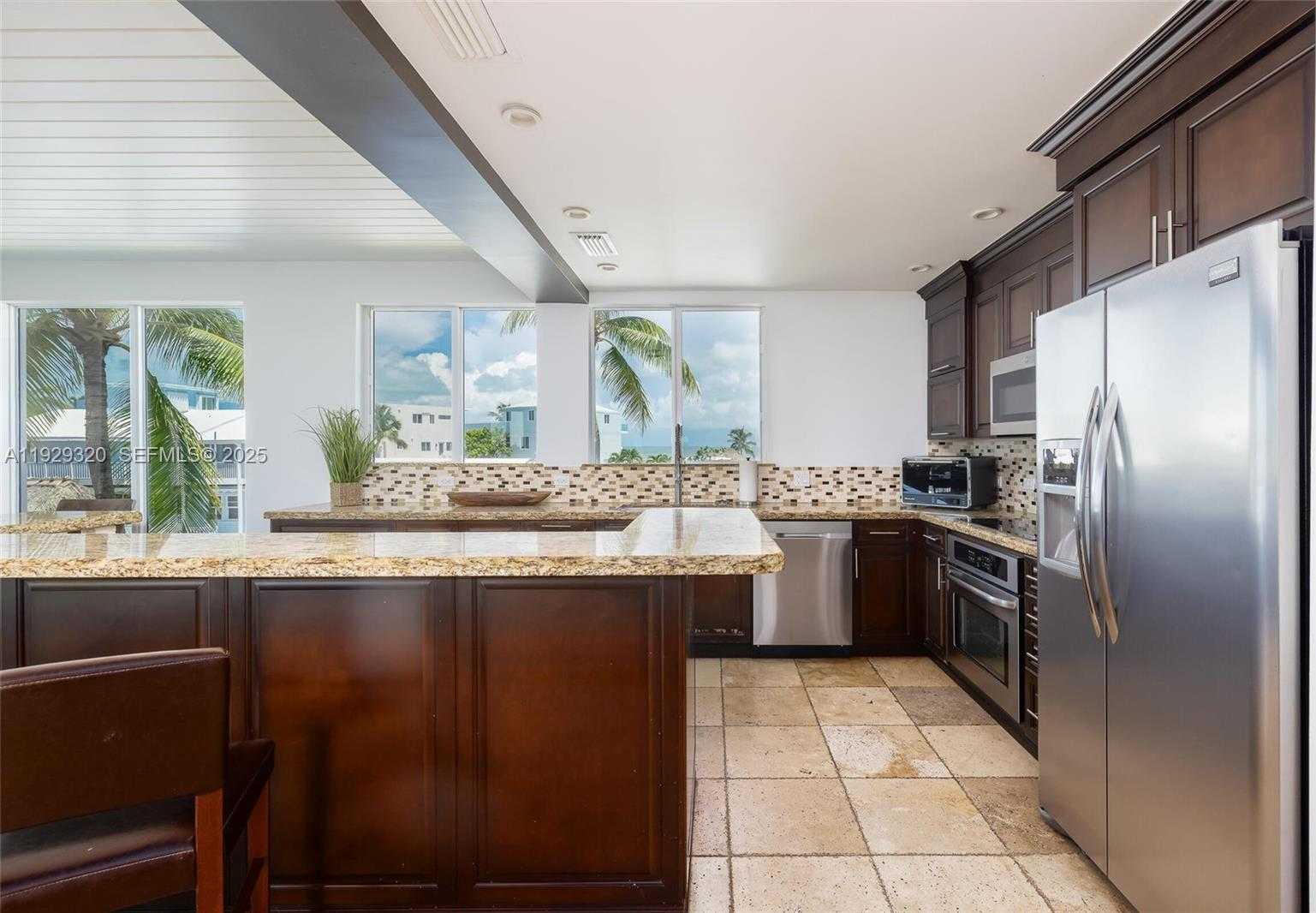 Imagen de Pequeño Objeto