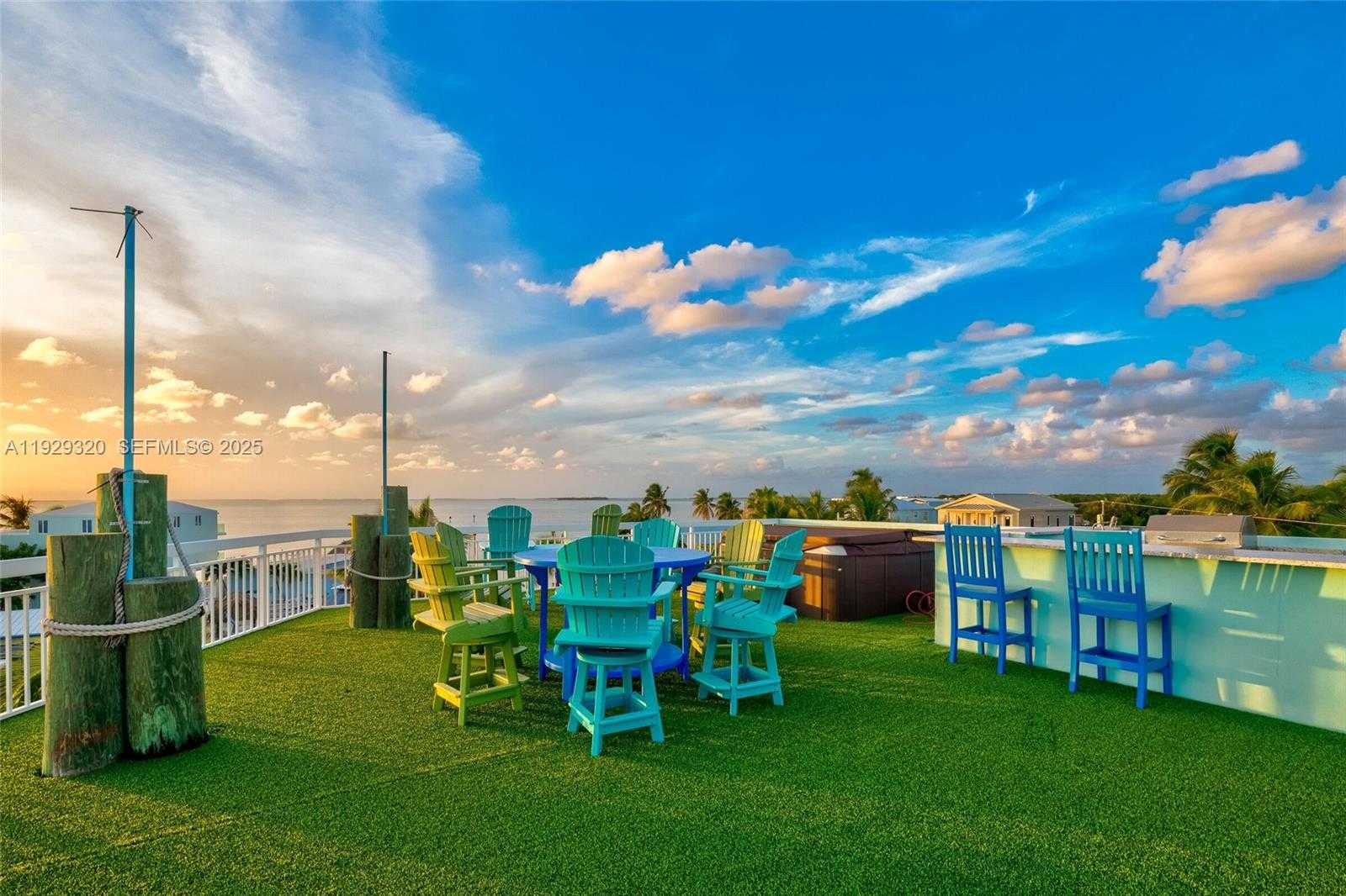 Imagen de Pequeño Objeto