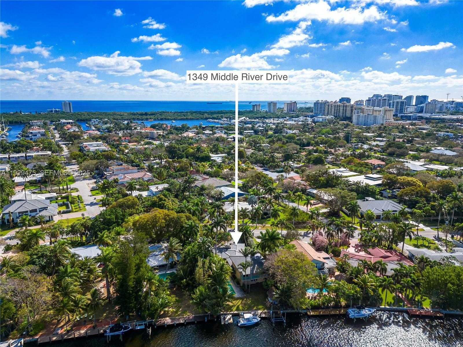 Imagen de Pequeño Objeto