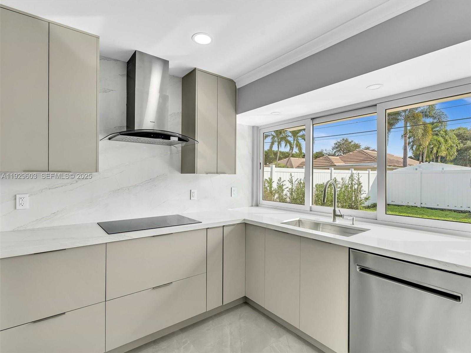 Small Image of 2144 NORTH EAST 64TH ST, Fort Lauderdale Number 10