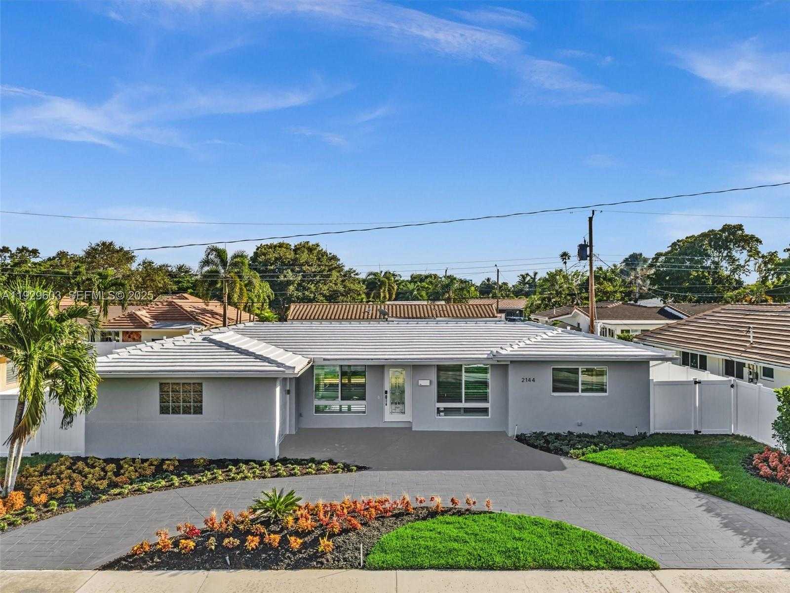 Small Image of 2144 NORTH EAST 64TH ST, Fort Lauderdale Number 2