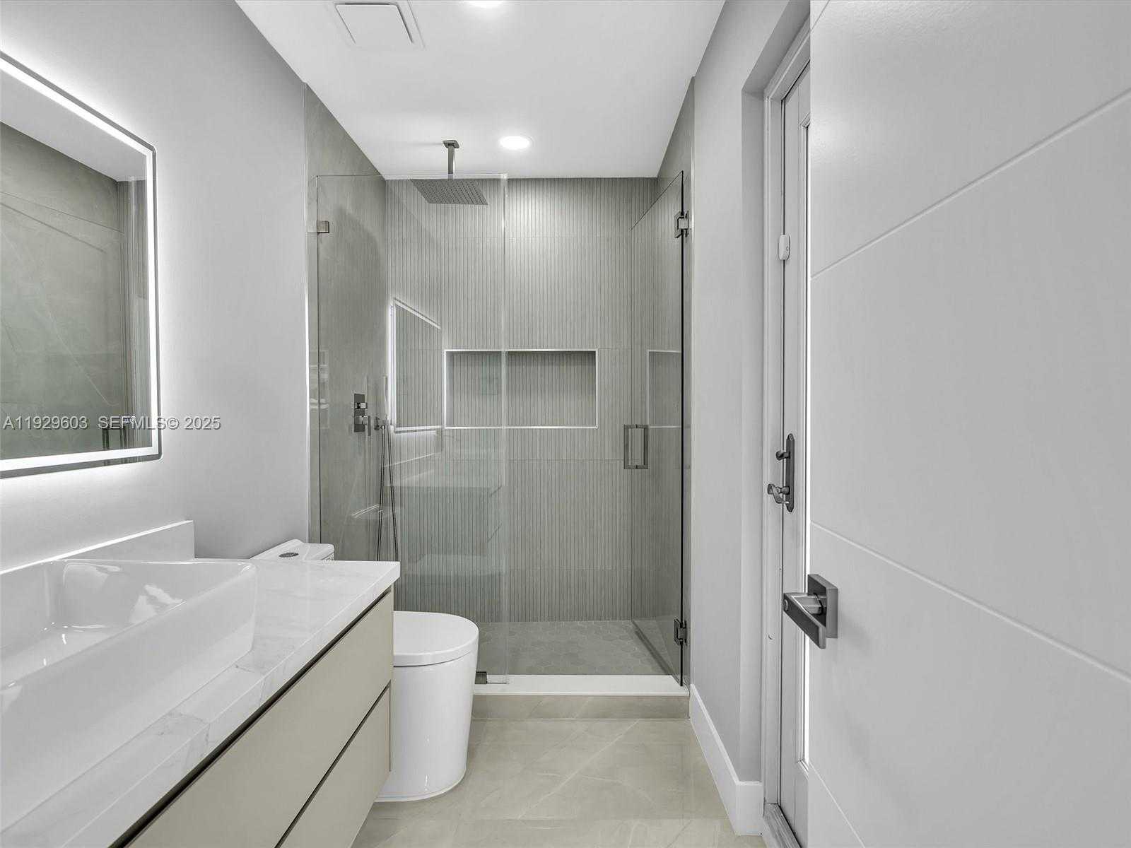 Small Image of 2144 NORTH EAST 64TH ST, Fort Lauderdale Number 27