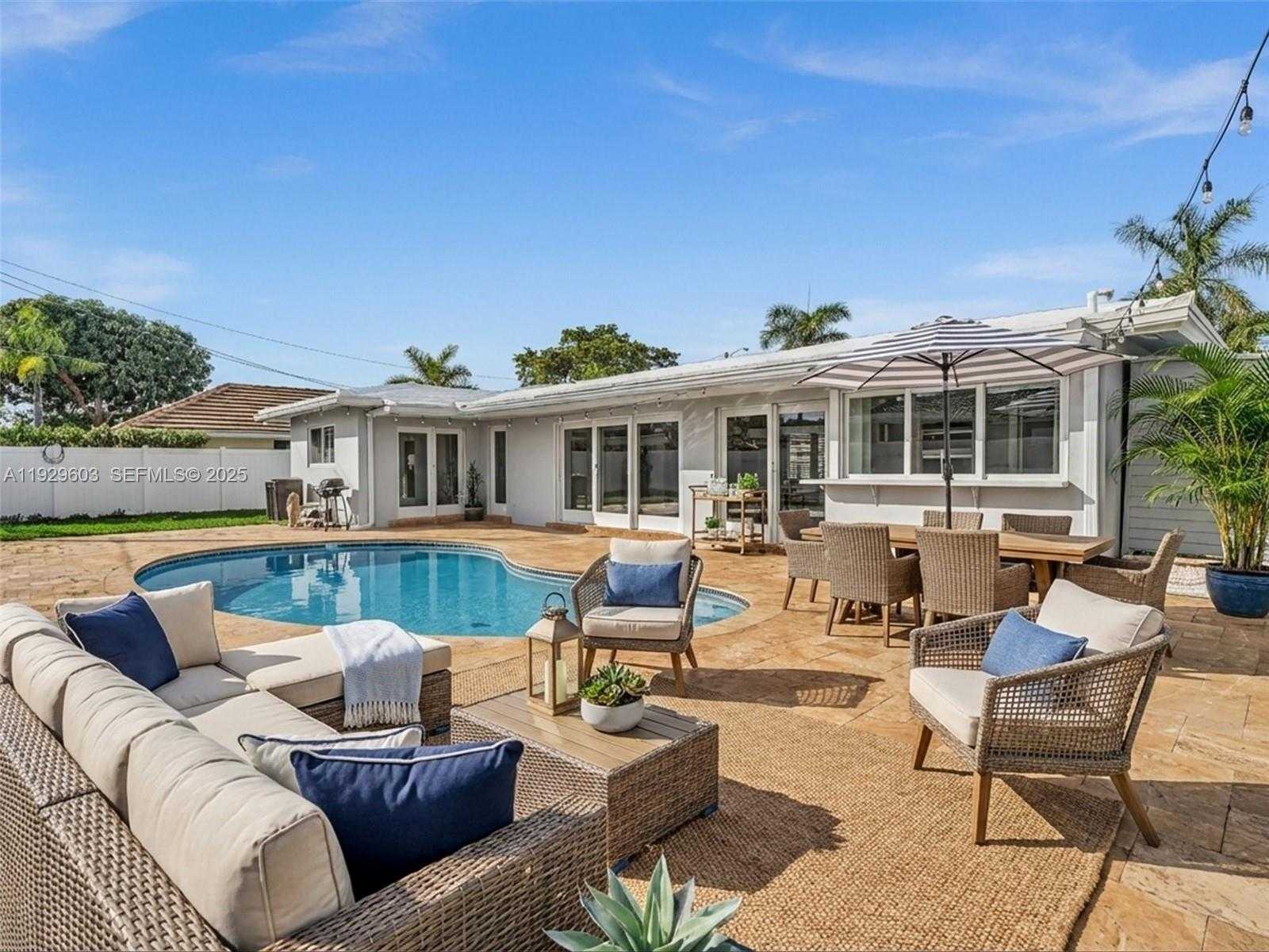 Small Image of 2144 NORTH EAST 64TH ST, Fort Lauderdale Number 30