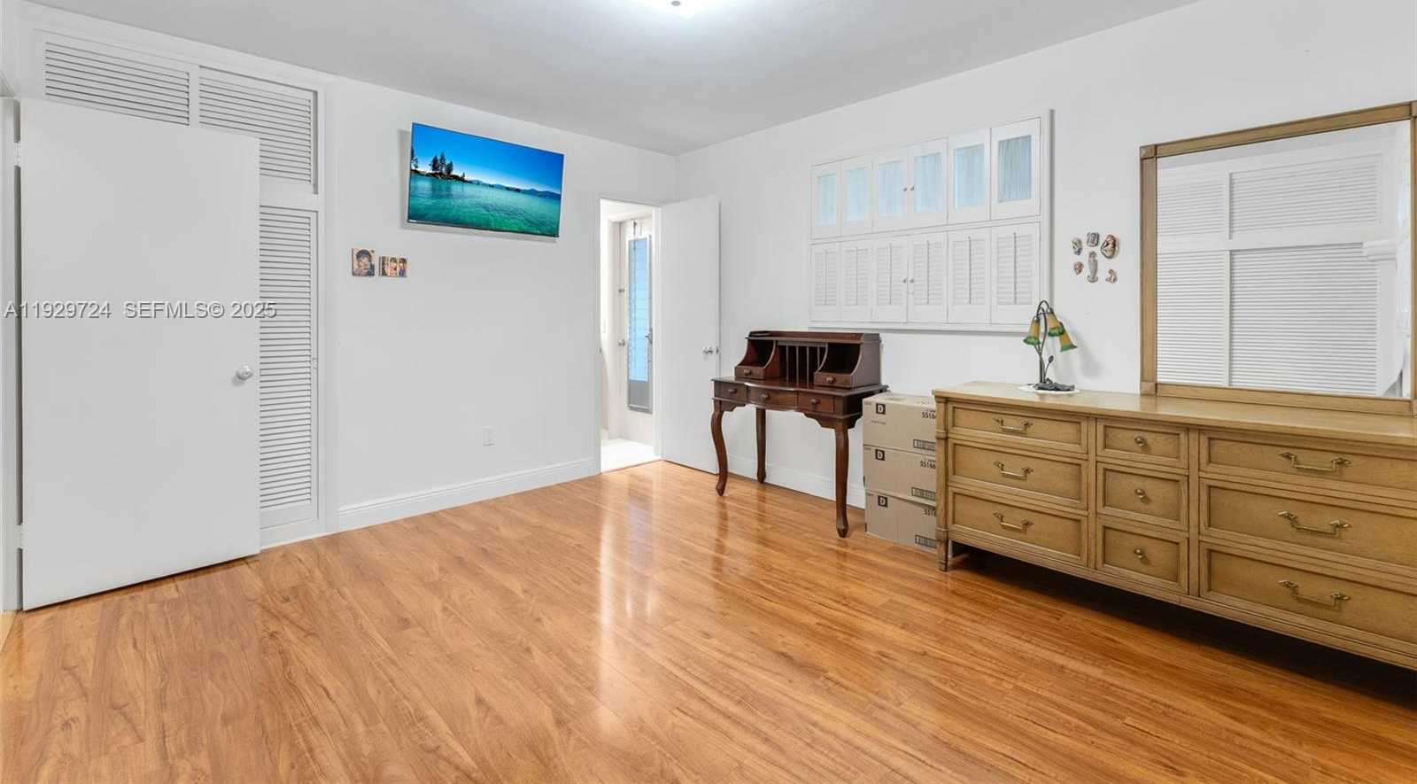 Small Image of 8345 SOUTH WEST 98TH ST, Miami Number 13