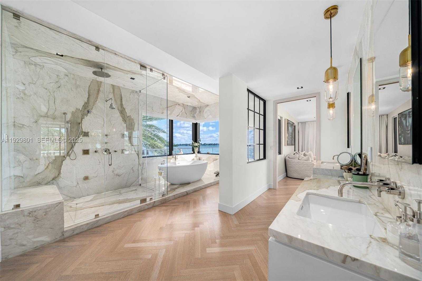 Small Image of 1995 NORTH EAST 118TH RD, North Miami Number 25