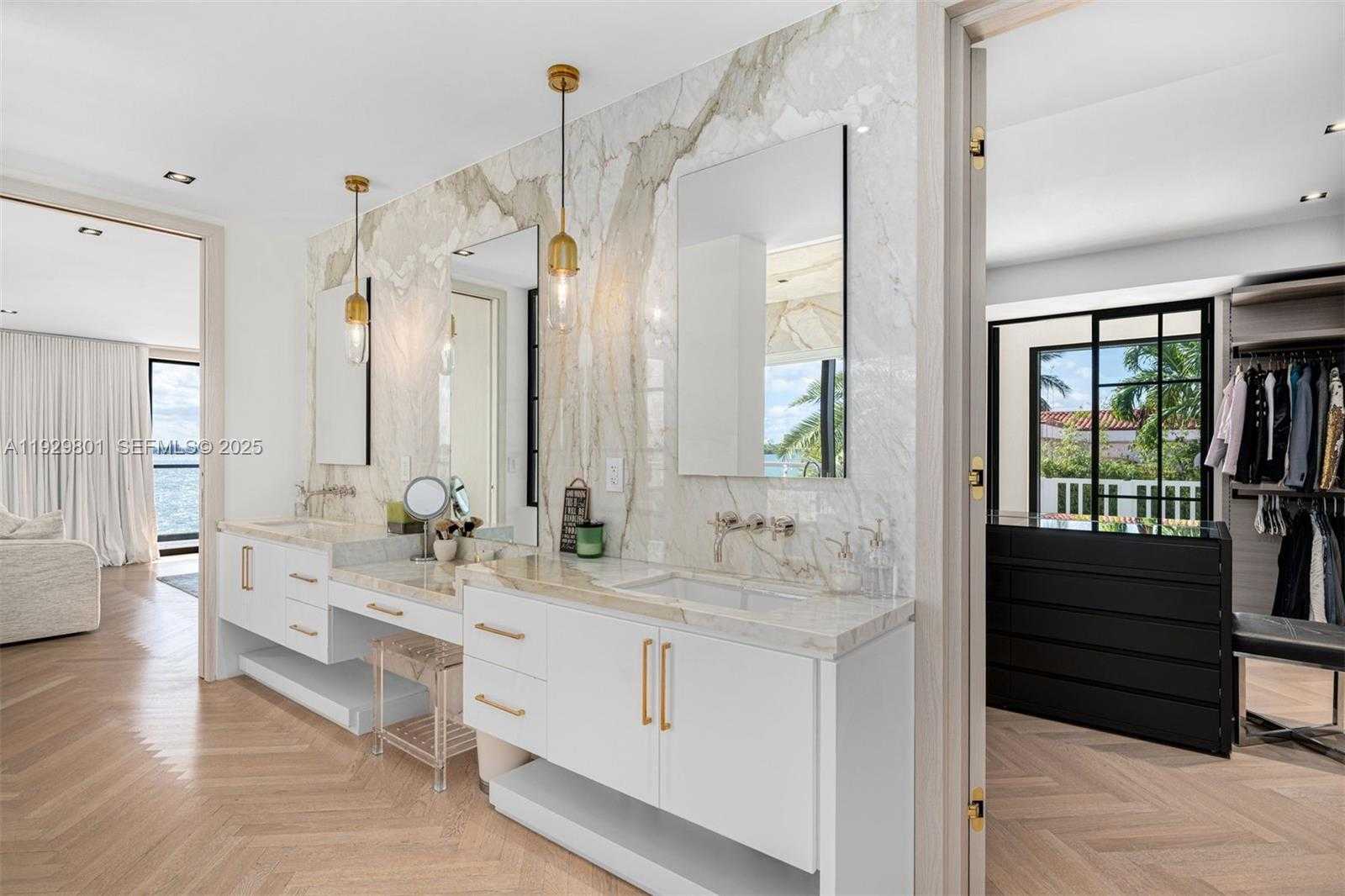 Small Image of 1995 NORTH EAST 118TH RD, North Miami Number 26