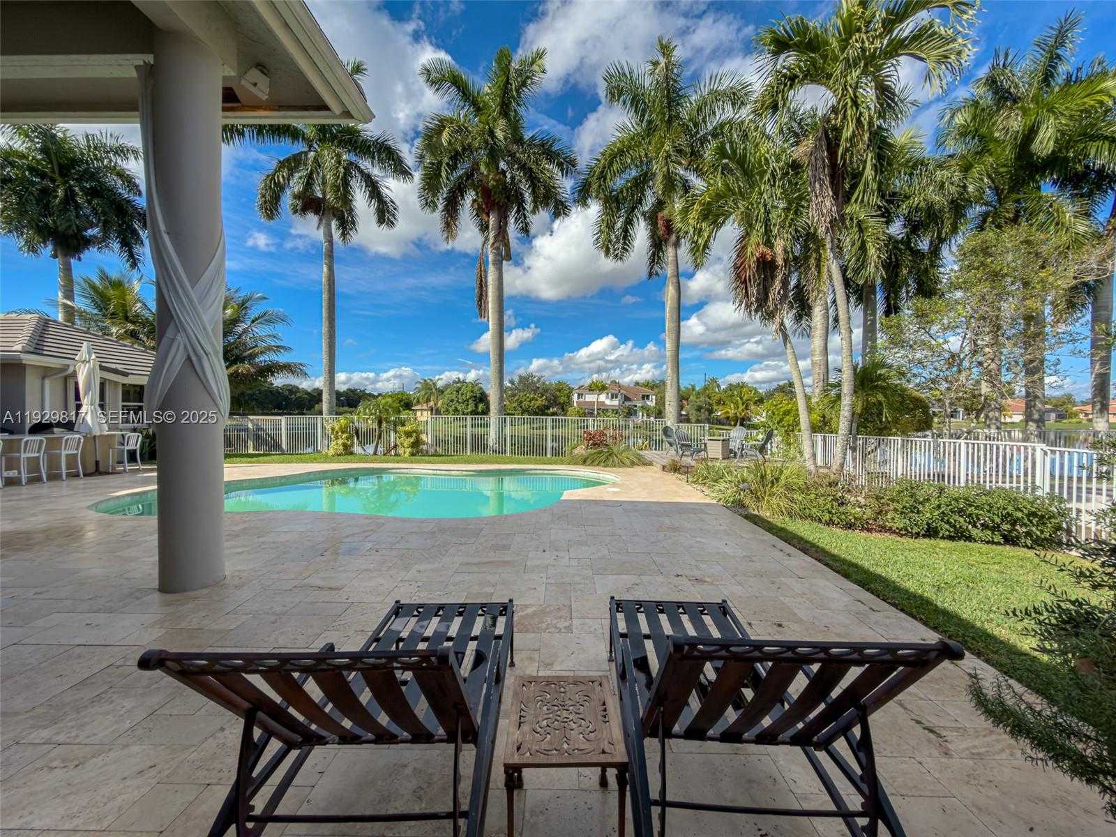 Small Image of 2950 MEDINAH, Weston Number 63